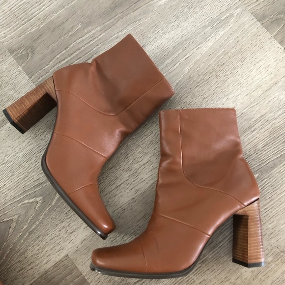 Mod Brown Upper Leather Booties Size 8 - Picture 1 of 8